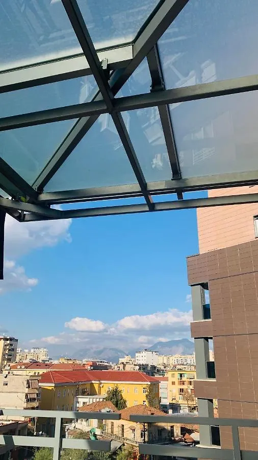 Proper Central Apartment 地拉那 0*,  阿尔巴尼亚